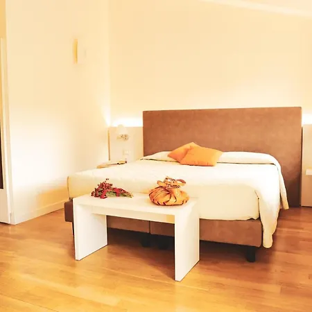 Cà Del Moro 3*