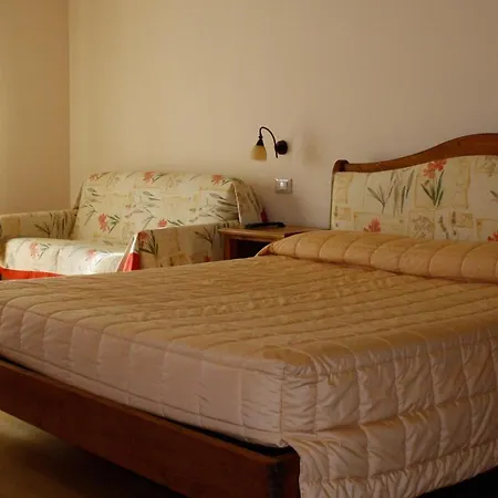 Hotel Cà Del Moro Pontremoli